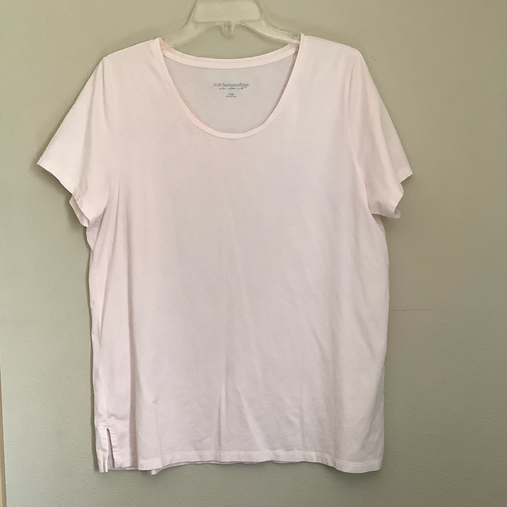 Soft Surroundings Pale Pink Scoop Neck Short Sleeve Tee